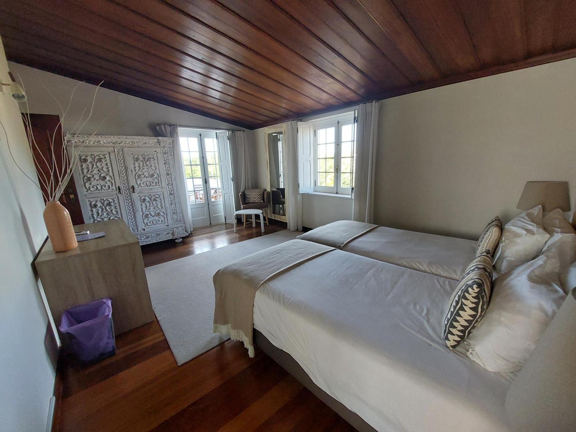 Vila Louro Santa Cruz  Luaran gambar