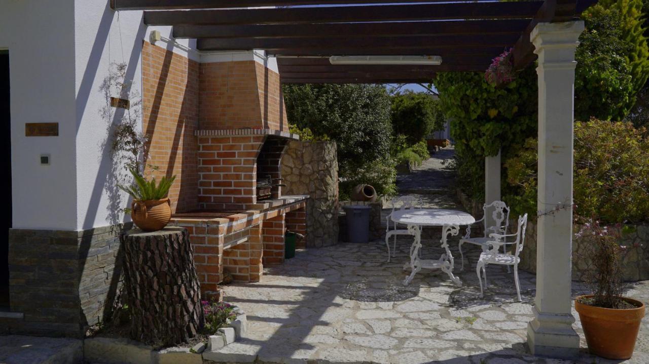 Vila Louro Santa Cruz  Luaran gambar